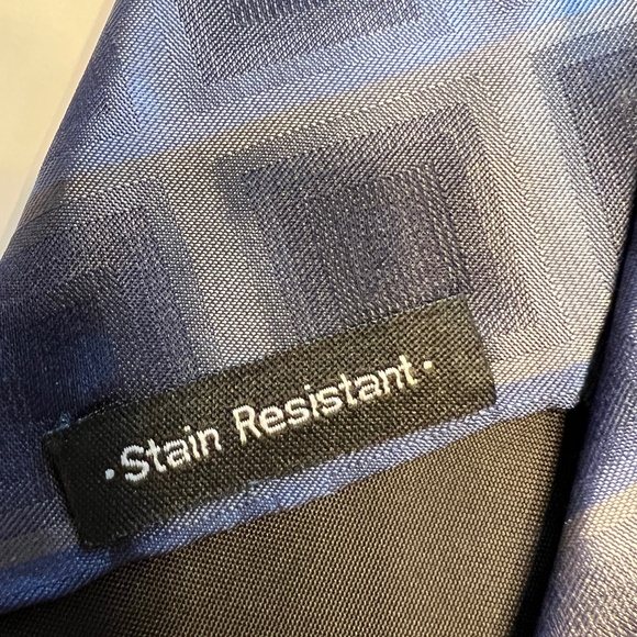 Lot of 2 Silk Covington Stain Resistant Blues, Express Design Purple Paisley - Picture 5 of 13